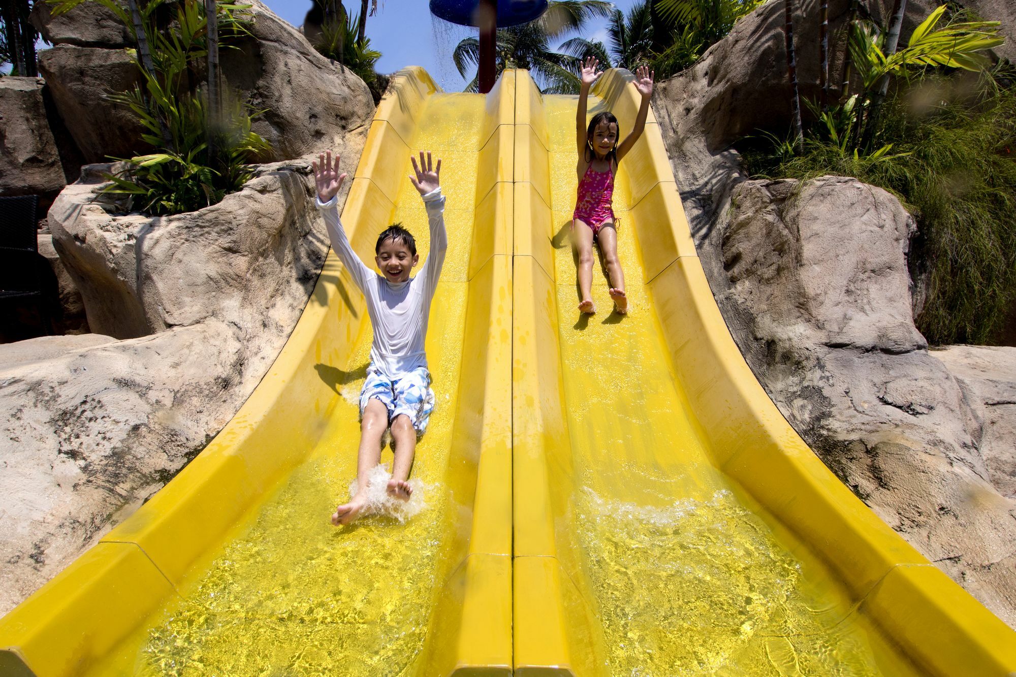 Thistle Port Dickson Exterior foto The Yellow Slide